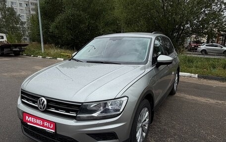 Volkswagen Tiguan II, 2017 год, 1 850 000 рублей, 1 фотография