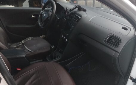 Volkswagen Polo VI (EU Market), 2016 год, 615 000 рублей, 11 фотография