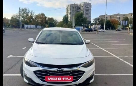 Chevrolet Malibu IX, 2020 год, 1 350 000 рублей, 5 фотография
