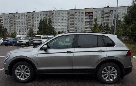 Volkswagen Tiguan II, 2017 год, 1 850 000 рублей, 4 фотография