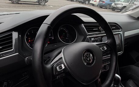 Volkswagen Tiguan II, 2017 год, 1 850 000 рублей, 18 фотография