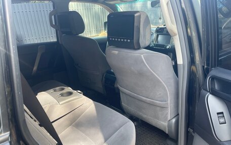 Toyota Land Cruiser Prado 150 рестайлинг 2, 2012 год, 3 000 000 рублей, 8 фотография