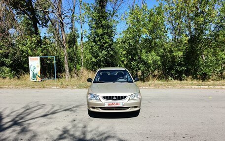 Hyundai Accent II, 2004 год, 325 000 рублей, 2 фотография