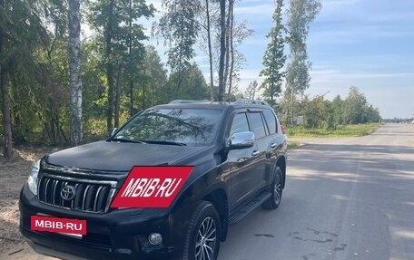 Toyota Land Cruiser Prado 150 рестайлинг 2, 2012 год, 3 000 000 рублей, 3 фотография