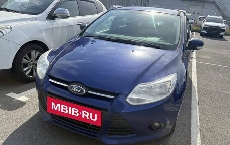 Ford Focus III, 2015 год, 529 000 рублей, 2 фотография