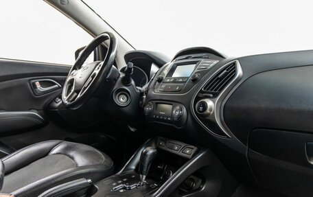 Hyundai ix35 I рестайлинг, 2014 год, 1 538 000 рублей, 33 фотография