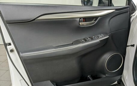 Lexus NX I, 2017 год, 2 990 000 рублей, 11 фотография