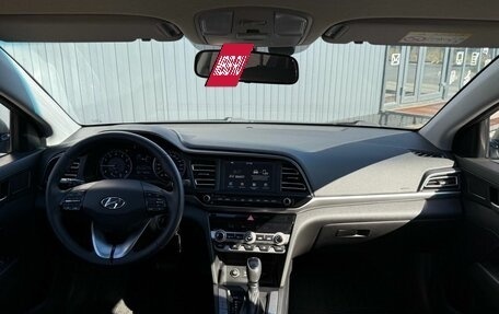 Hyundai Elantra VI рестайлинг, 2019 год, 1 699 000 рублей, 2 фотография
