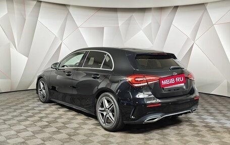 Mercedes-Benz A-Класс, 2018 год, 2 750 000 рублей, 4 фотография