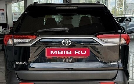 Toyota RAV4, 2021 год, 2 879 000 рублей, 5 фотография