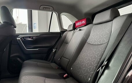 Toyota RAV4, 2021 год, 2 879 000 рублей, 9 фотография
