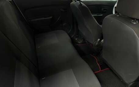 Renault Logan II, 2018 год, 579 777 рублей, 11 фотография
