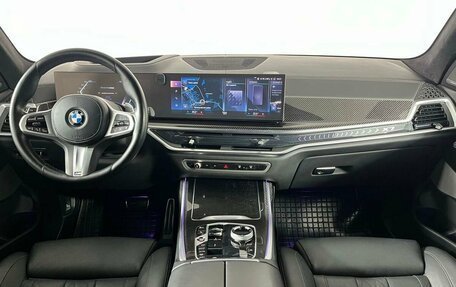 BMW X7, 2023 год, 10 899 000 рублей, 15 фотография