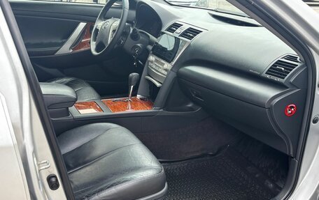 Toyota Camry, 2011 год, 1 150 000 рублей, 8 фотография