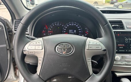 Toyota Camry, 2011 год, 1 150 000 рублей, 21 фотография