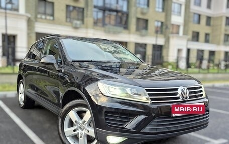 Volkswagen Touareg III, 2015 год, 2 530 000 рублей, 1 фотография
