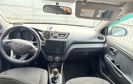 KIA Rio III рестайлинг, 2011 год, 630 000 рублей, 3 фотография