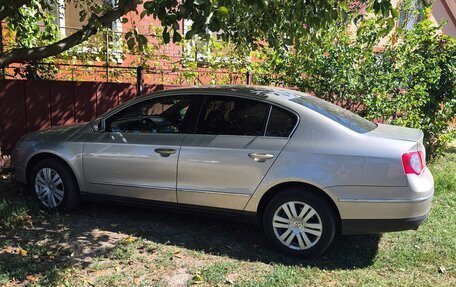Volkswagen Passat B6, 2006 год, 130 000 рублей, 18 фотография