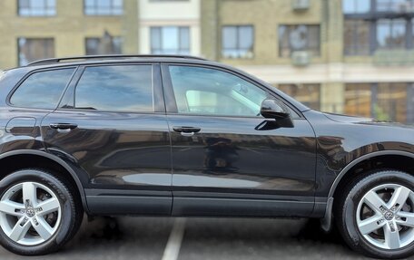 Volkswagen Touareg III, 2015 год, 2 530 000 рублей, 3 фотография
