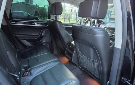 Volkswagen Touareg III, 2015 год, 2 530 000 рублей, 21 фотография