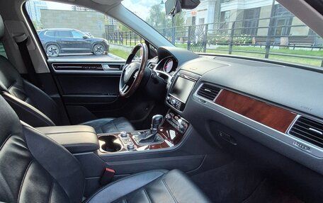 Volkswagen Touareg III, 2015 год, 2 530 000 рублей, 23 фотография