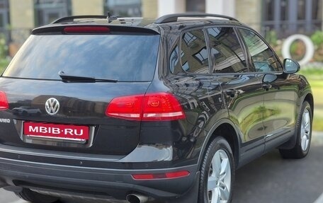 Volkswagen Touareg III, 2015 год, 2 530 000 рублей, 11 фотография