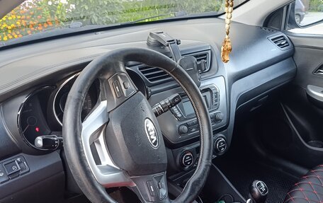 KIA Rio III рестайлинг, 2013 год, 680 000 рублей, 4 фотография