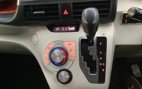 Toyota Sienta II, 2017 год, 1 150 000 рублей, 12 фотография