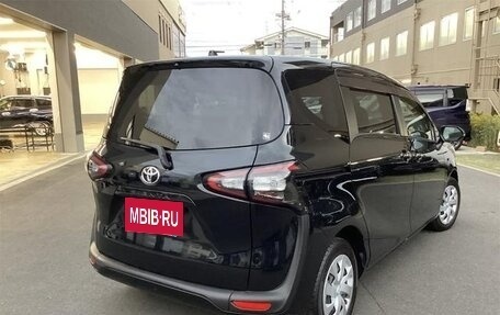 Toyota Sienta II, 2017 год, 1 150 000 рублей, 7 фотография
