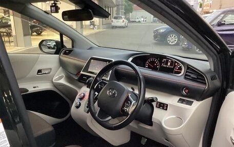 Toyota Sienta II, 2017 год, 1 150 000 рублей, 9 фотография