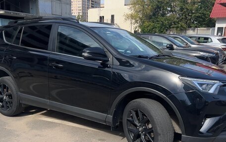 Toyota RAV4, 2019 год, 3 100 000 рублей, 3 фотография