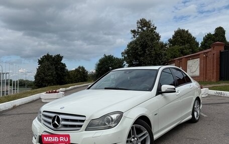 Mercedes-Benz C-Класс, 2011 год, 1 290 000 рублей, 2 фотография