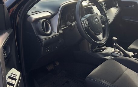 Toyota RAV4, 2019 год, 3 100 000 рублей, 9 фотография