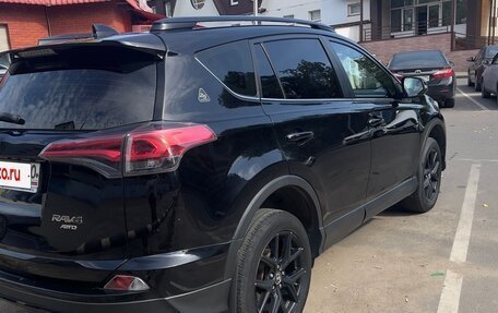 Toyota RAV4, 2019 год, 3 100 000 рублей, 5 фотография