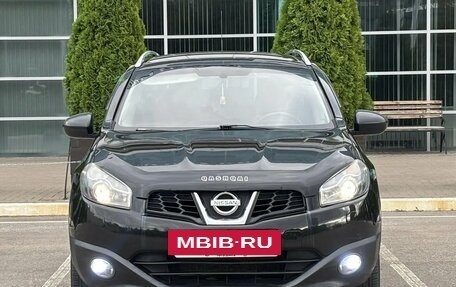 Nissan Qashqai+2 I, 2010 год, 915 000 рублей, 2 фотография