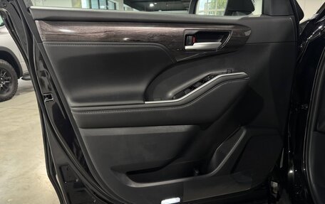 Toyota Highlander, 2026 год, 5 150 000 рублей, 31 фотография