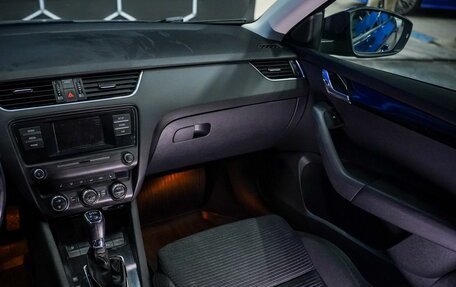 Skoda Octavia, 2015 год, 1 130 000 рублей, 24 фотография