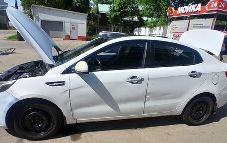 KIA Rio III рестайлинг, 2013 год, 350 000 рублей, 7 фотография
