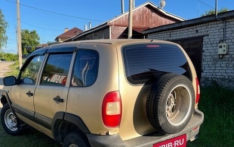 Chevrolet Niva I рестайлинг, 2005 год, 230 000 рублей, 13 фотография