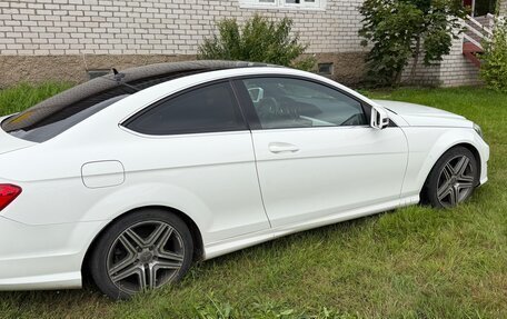 Mercedes-Benz C-Класс, 2012 год, 1 450 000 рублей, 5 фотография