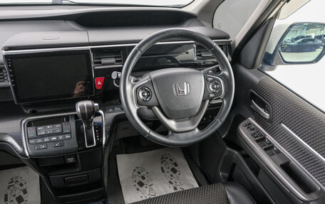 Honda Stepwgn IV, 2015 год, 1 989 000 рублей, 10 фотография