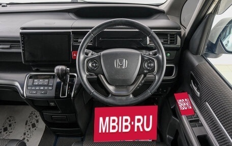 Honda Stepwgn IV, 2015 год, 1 989 000 рублей, 15 фотография