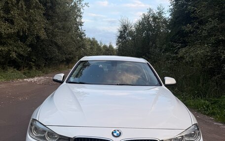 BMW 3 серия, 2015 год, 1 550 000 рублей, 1 фотография