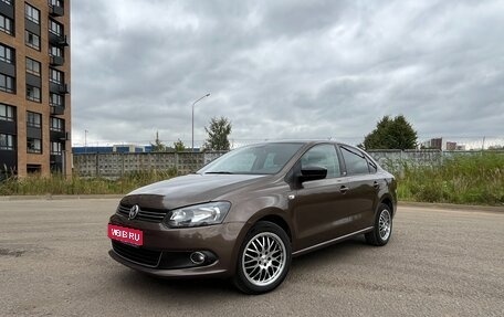 Volkswagen Polo VI (EU Market), 2014 год, 980 000 рублей, 1 фотография