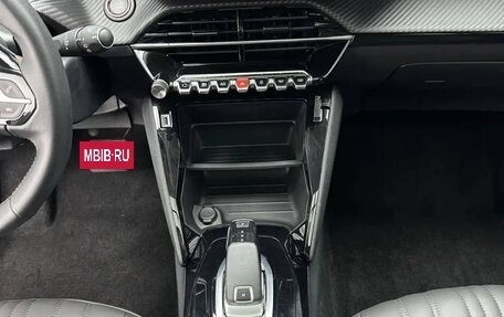 Peugeot 2008 II, 2023 год, 1 530 000 рублей, 9 фотография