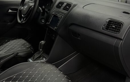 Volkswagen Polo VI (EU Market), 2015 год, 1 180 000 рублей, 15 фотография
