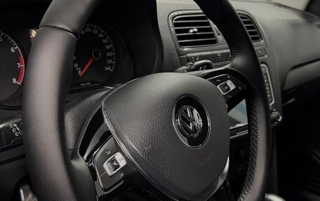 Volkswagen Polo VI (EU Market), 2015 год, 1 180 000 рублей, 19 фотография