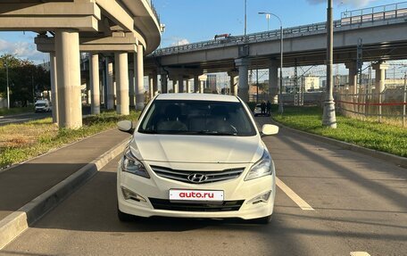 Hyundai Solaris II рестайлинг, 2016 год, 920 000 рублей, 3 фотография