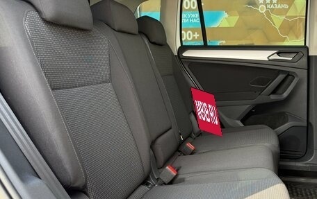 Volkswagen Tiguan II, 2019 год, 1 820 000 рублей, 22 фотография