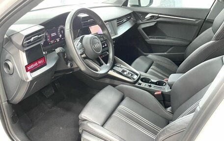Audi A3, 2022 год, 2 200 000 рублей, 6 фотография